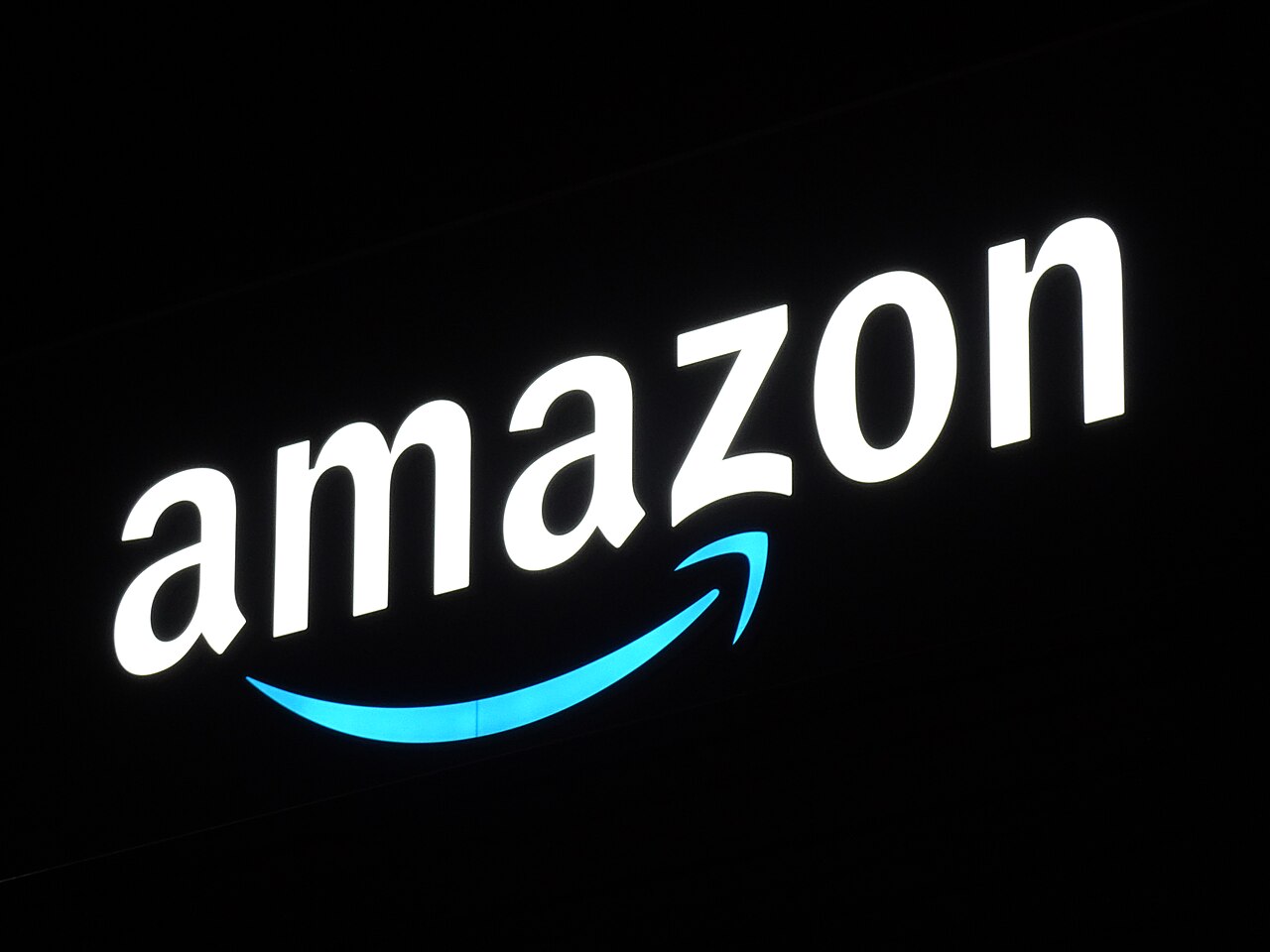 Amazon Fixes Billing Bug
