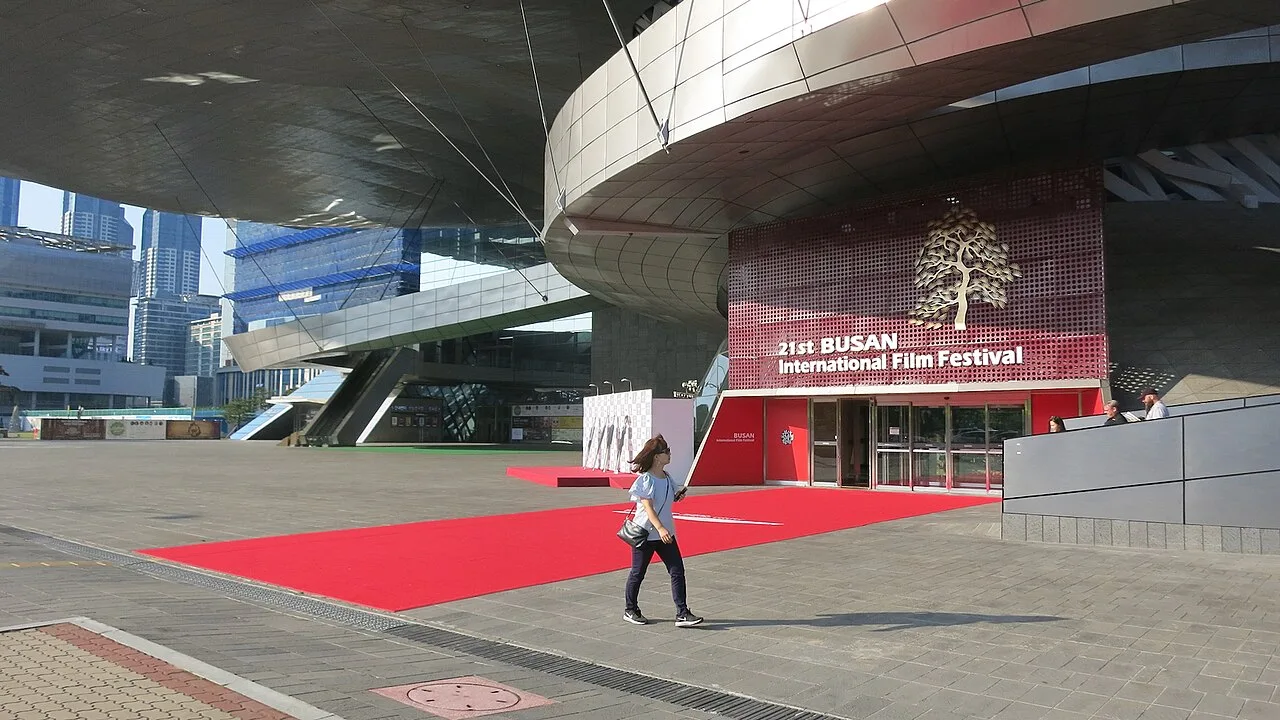 Busan Film Festival Honors Founder Kim Dong-ho