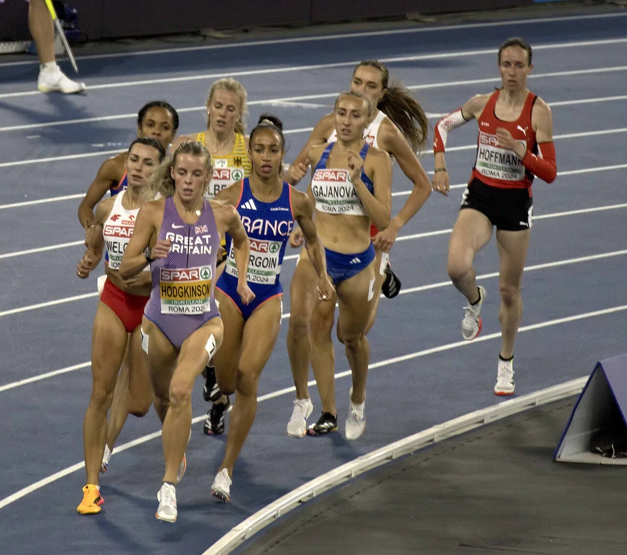Hodgkinson Takes Silver