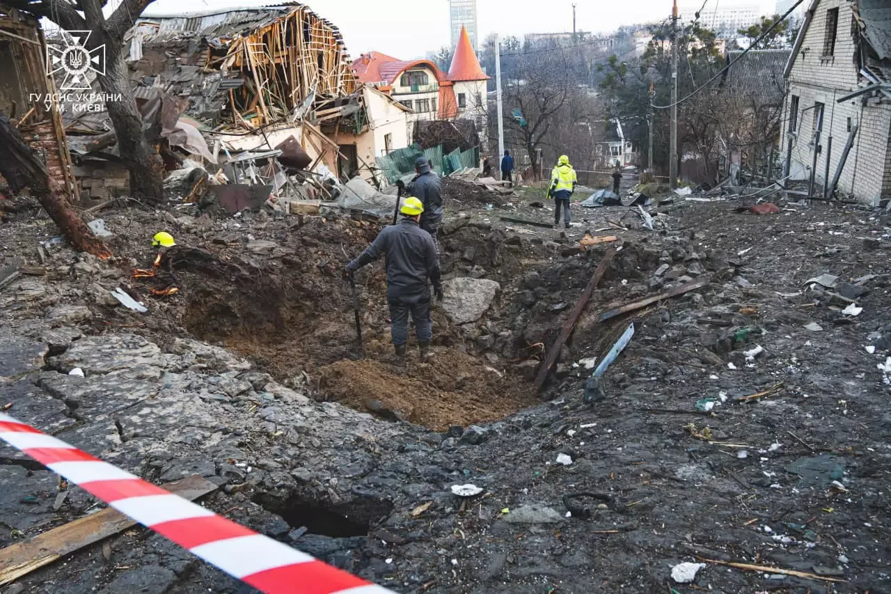 Russian Missile Attacks Near Kyiv Kill Three, Including Child
